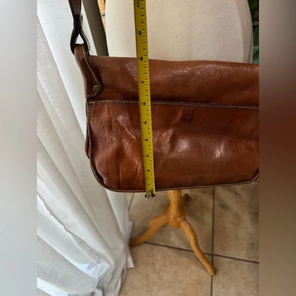 Patricia‎ Nash Brown Leather Crossbody Bag